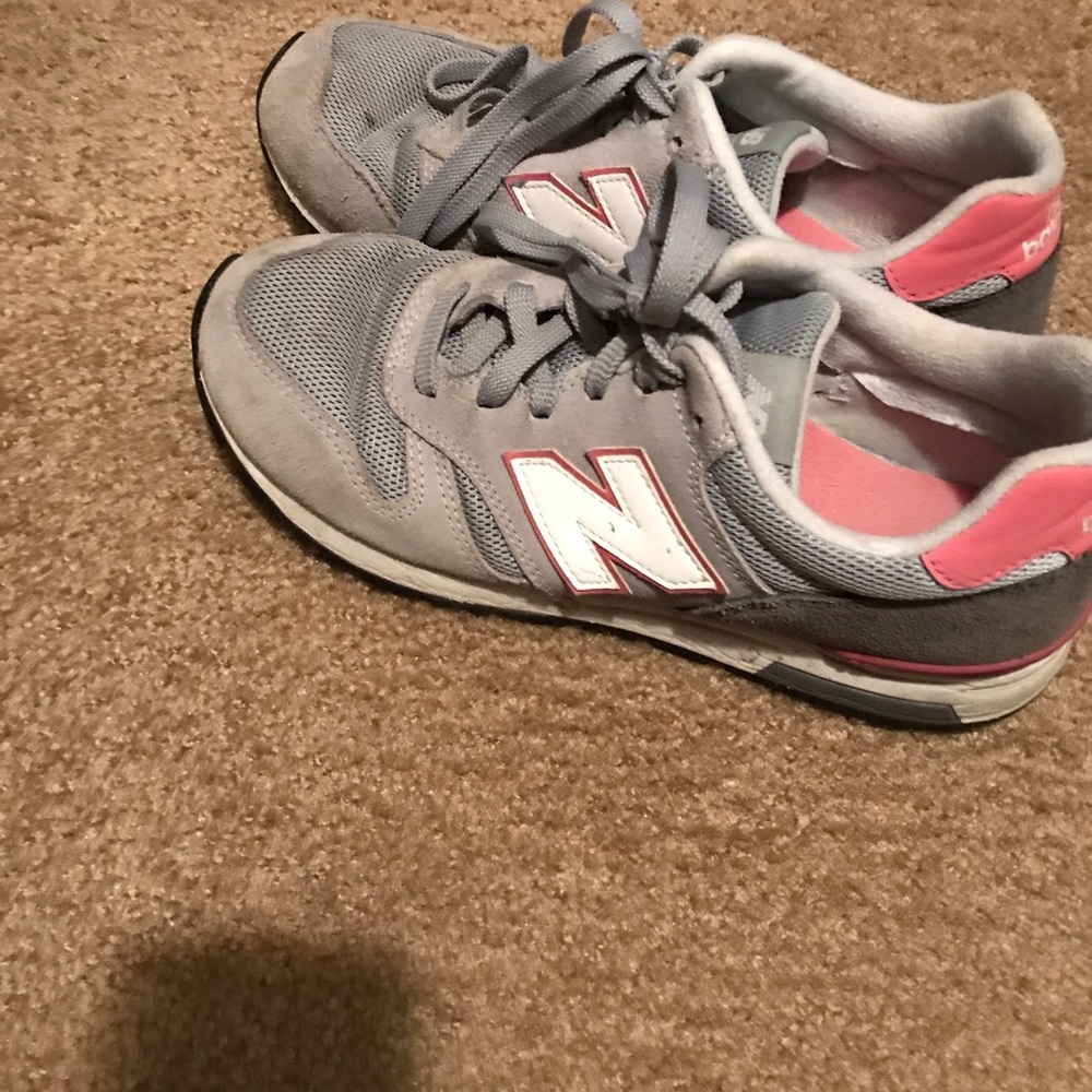 Shoes are sizes 9.5 and 10 shirts are sm md lg